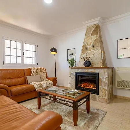 Willa Hills Private